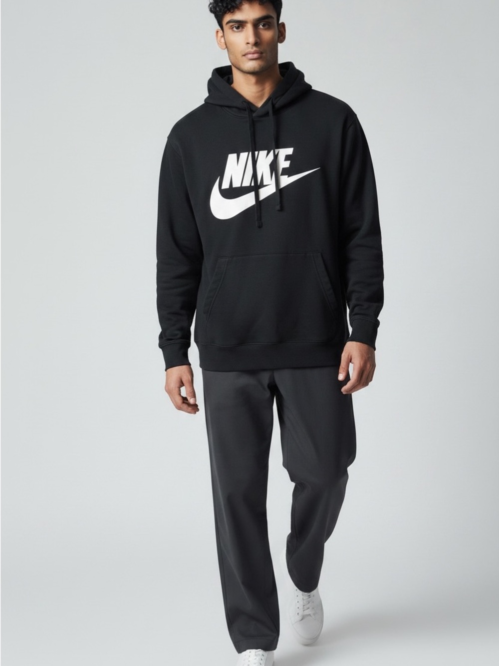 Nike Men’s Black Fleece Pullover Hoodie Swoosh Logo Kangaroo Pocket M